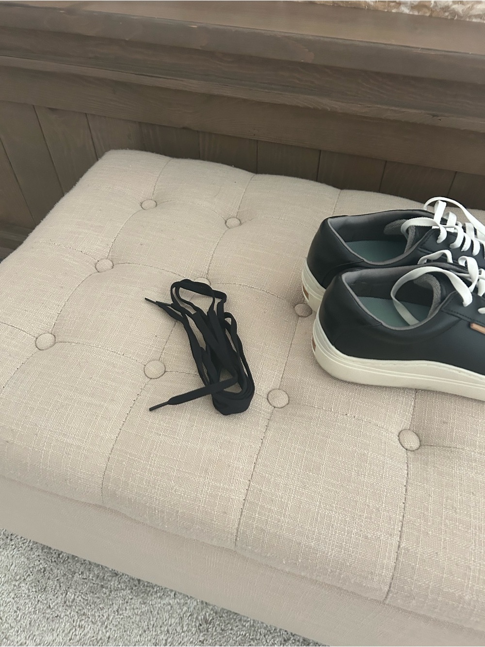 Black Dr. Scholl’s Time off Sneaker - Picture 3 of 3